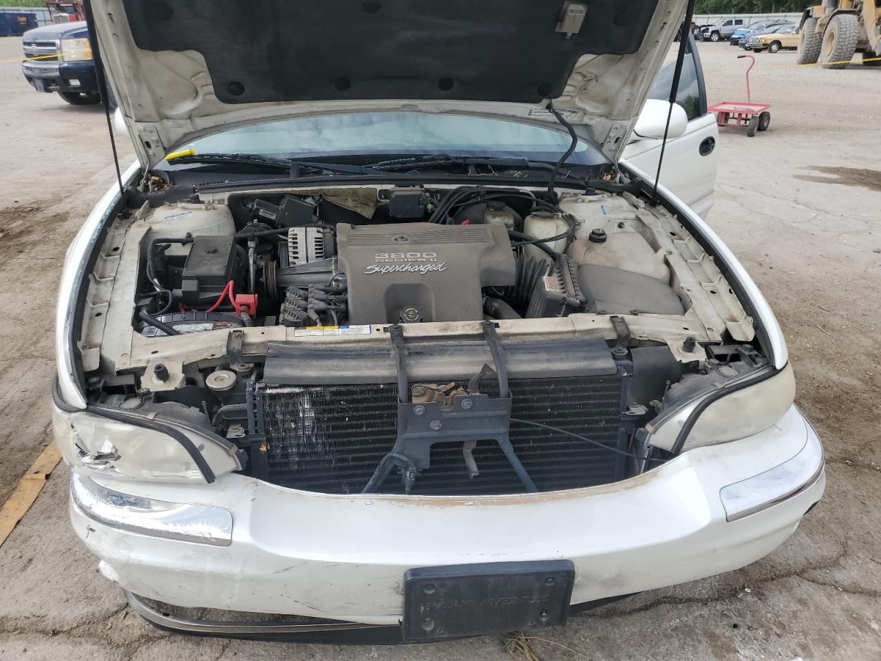 2000 Buick Park Avenue Ultra VIN: 1G4CU5219Y4111604 Lot: 65547355