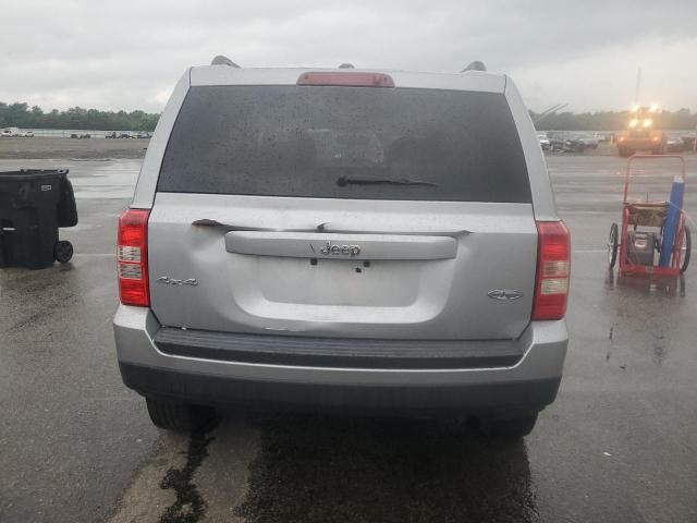  JEEP PATRIOT 2015 Silver