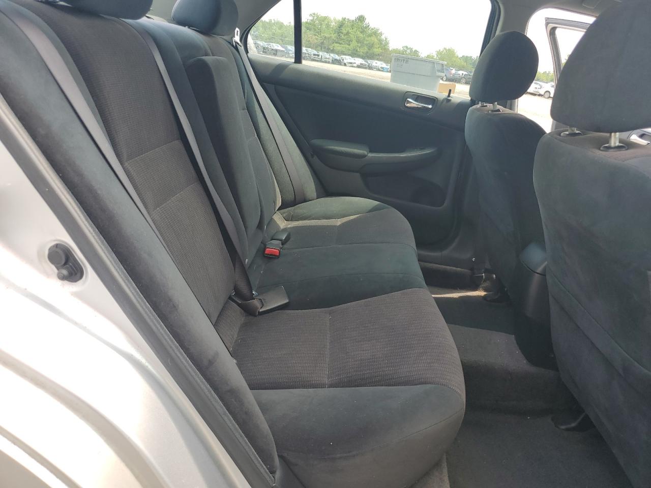 2003 Honda Accord Lx VIN: 3HGCM56363G711915 Lot: 65506705