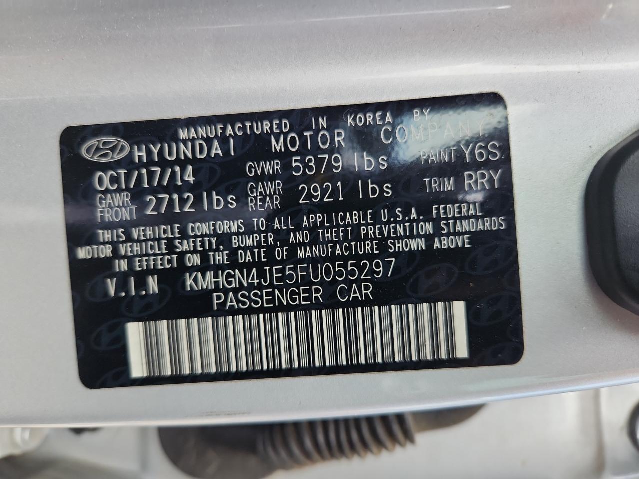 2015 Hyundai Genesis 3.8L VIN: KMHGN4JE5FU055297 Lot: 62937745