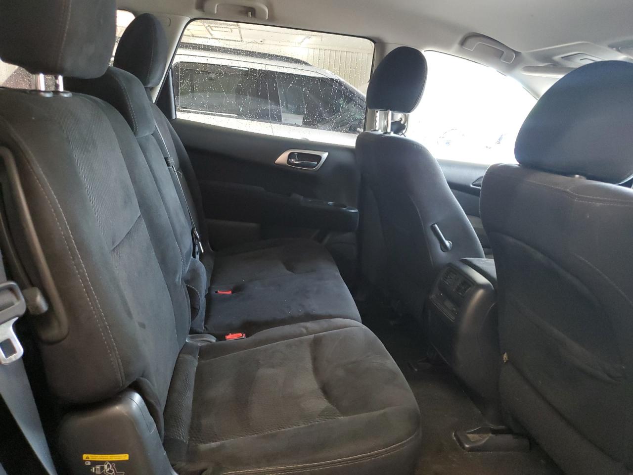 2015 Nissan Pathfinder S VIN: 5N1AR2MM4FC664663 Lot: 62366335