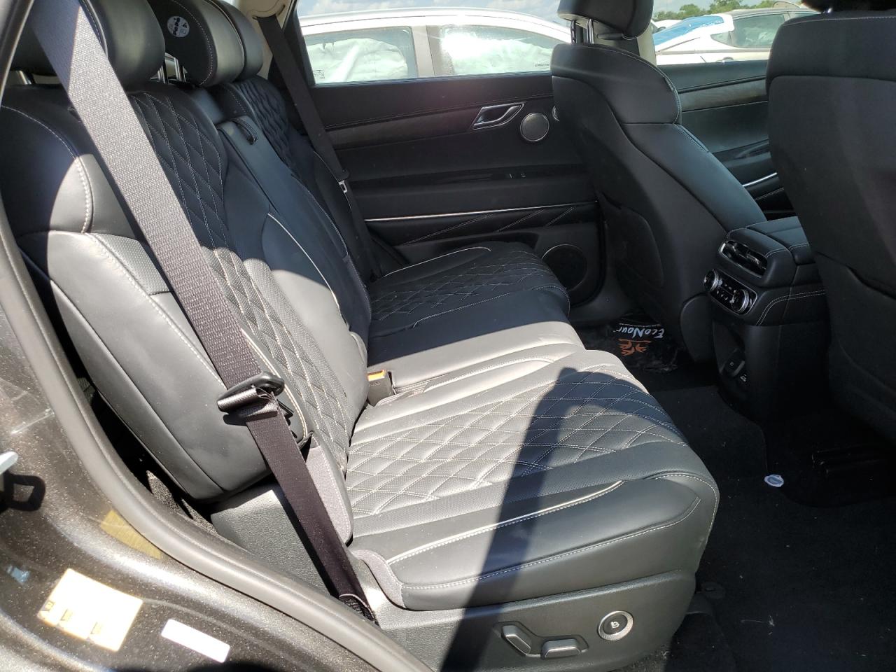 2024 Genesis Gv80 Base VIN: KMUHCESC7RU162385 Lot: 64021285
