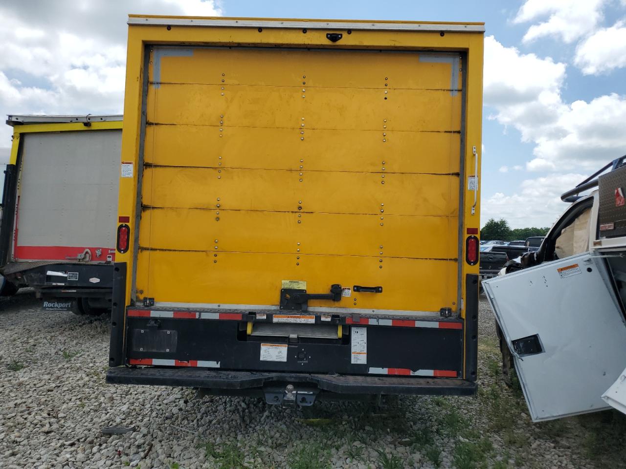 2022 GMC Savana Cutaway G3500 VIN: 7GZ37TC77NN004269 Lot: 65622255