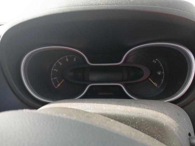 2015 VAUXHALL VIVARO 2700 SPORTIVE CDTI 