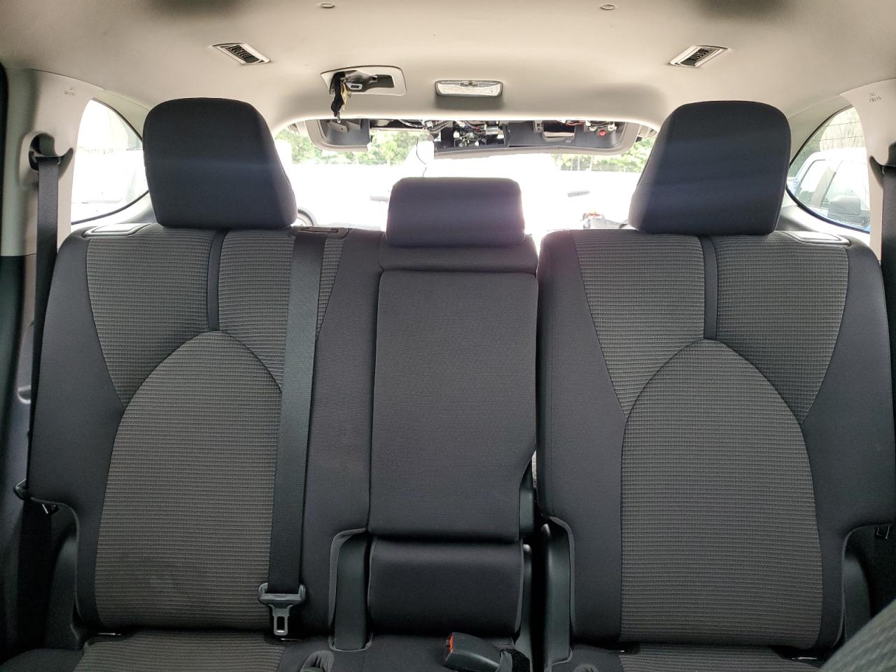 2023 Toyota Highlander L VIN: 5TDKDRAH9PS047847 Lot: 64575935