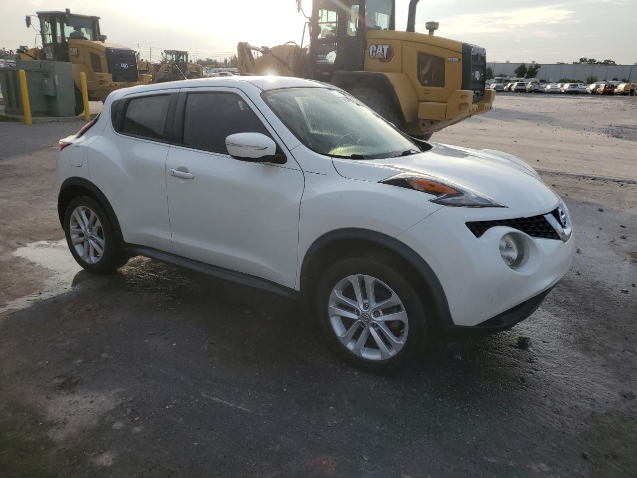 2015 Nissan Juke S VIN: JN8AF5MR2FT511424 Lot: 66046815