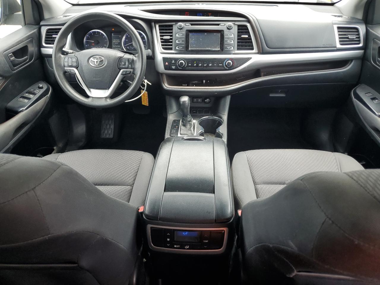 2017 Toyota Highlander Le VIN: 5TDZZRFH9HS228649 Lot: 64817125