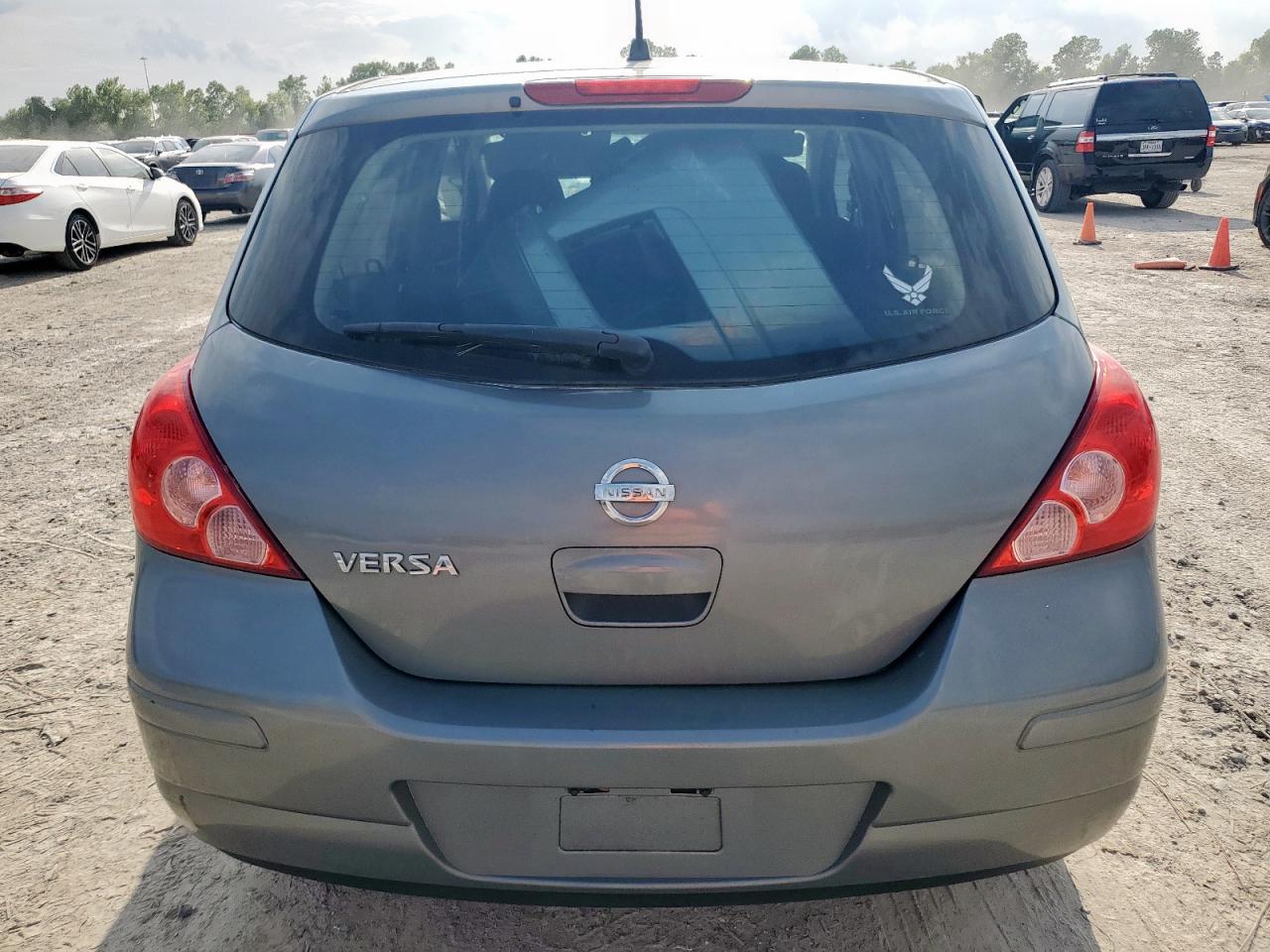 2009 Nissan Versa S VIN: 3N1BC13E49L415600 Lot: 65470355