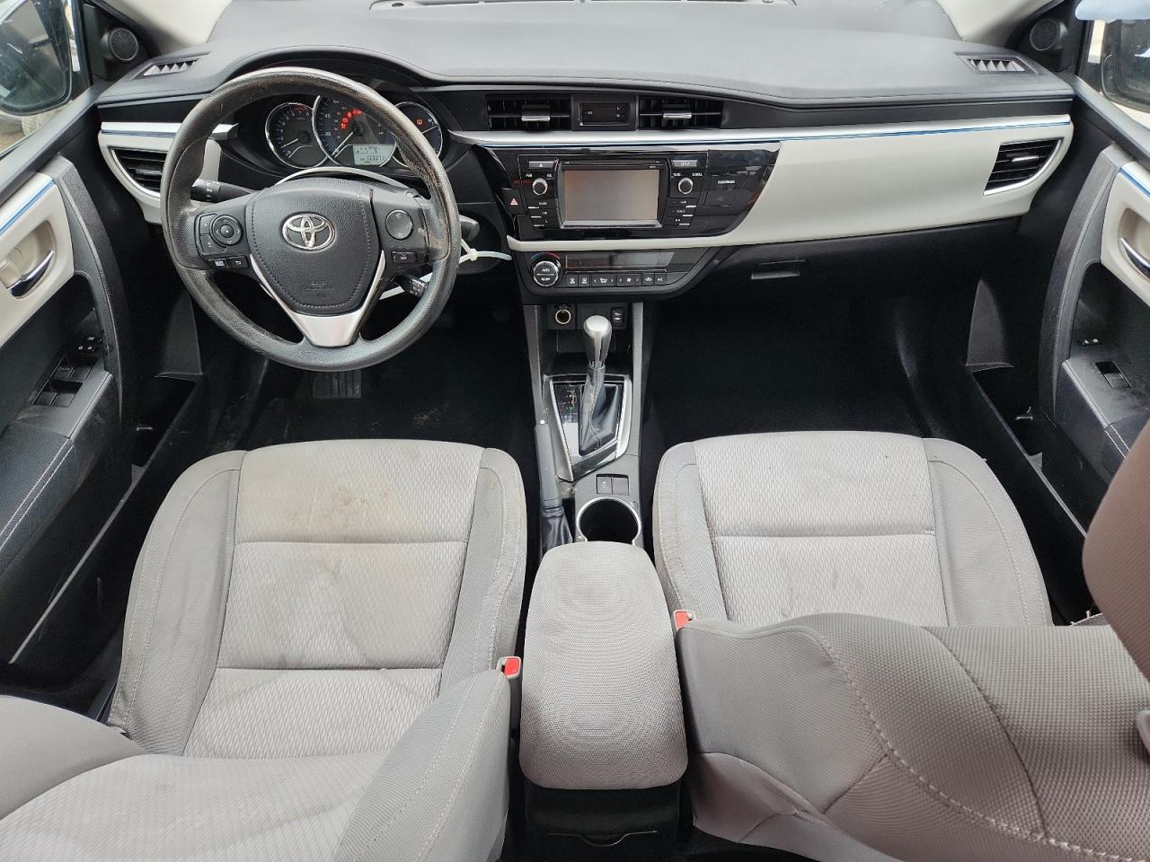 2015 Toyota Corolla L VIN: 5YFBURHE6FP240623 Lot: 64055375