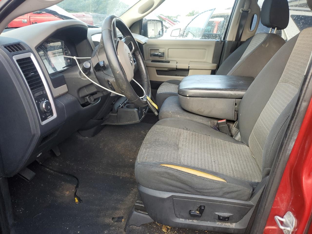 2009 Dodge Ram 1500 VIN: 1D3HV18T89S724925 Lot: 65527025