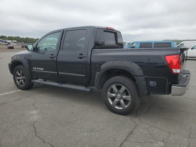 Pickups NISSAN TITAN 2015 Czarny