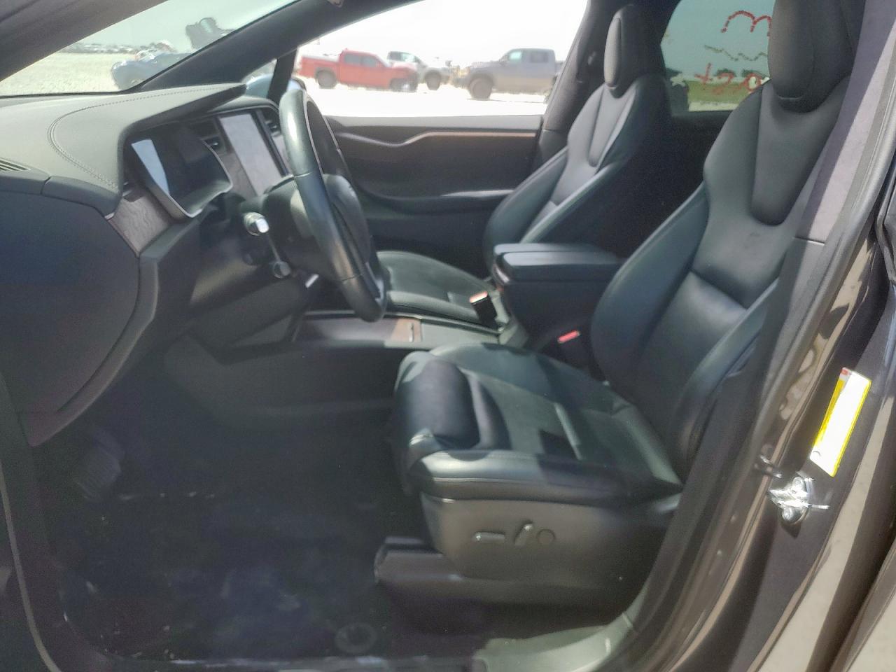 2020 Tesla Model X VIN: 5YJXCBE25LF305236 Lot: 65386265