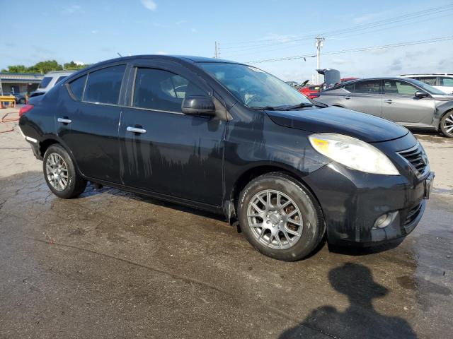  NISSAN VERSA 2013 Czarny