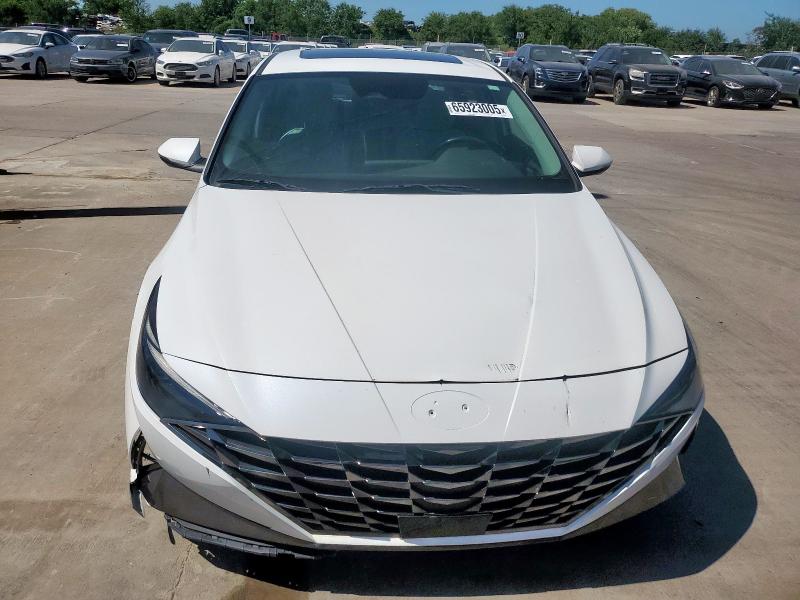  HYUNDAI ELANTRA 2021 Белы