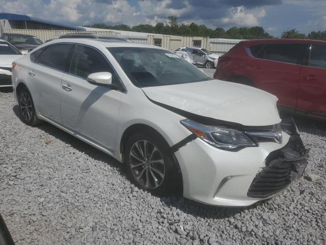 Седаны TOYOTA AVALON 2016 Белы
