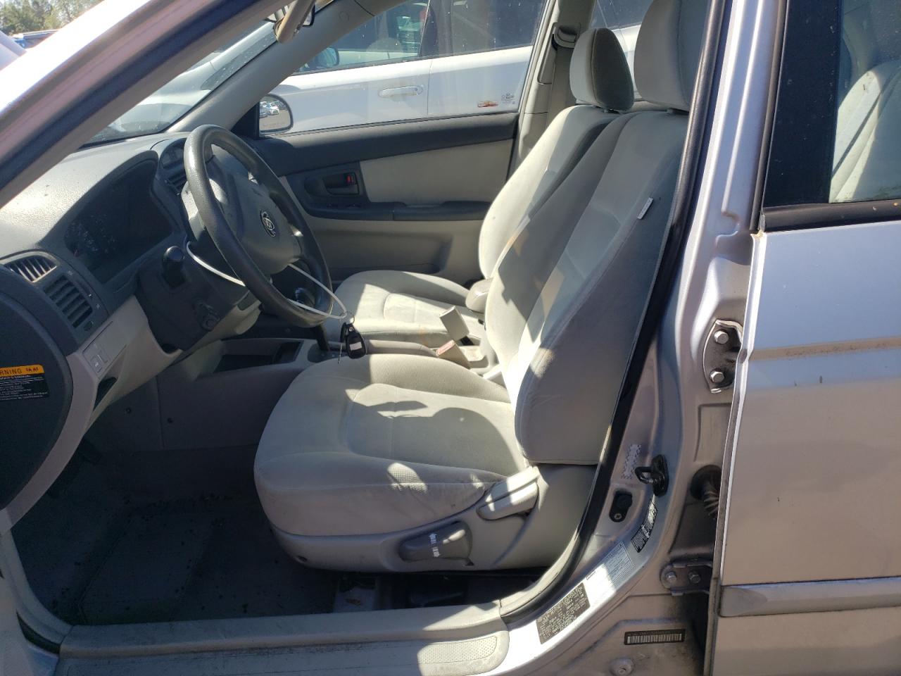 2004 Kia Spectra Lx VIN: KNAFE121245008405 Lot: 62411575