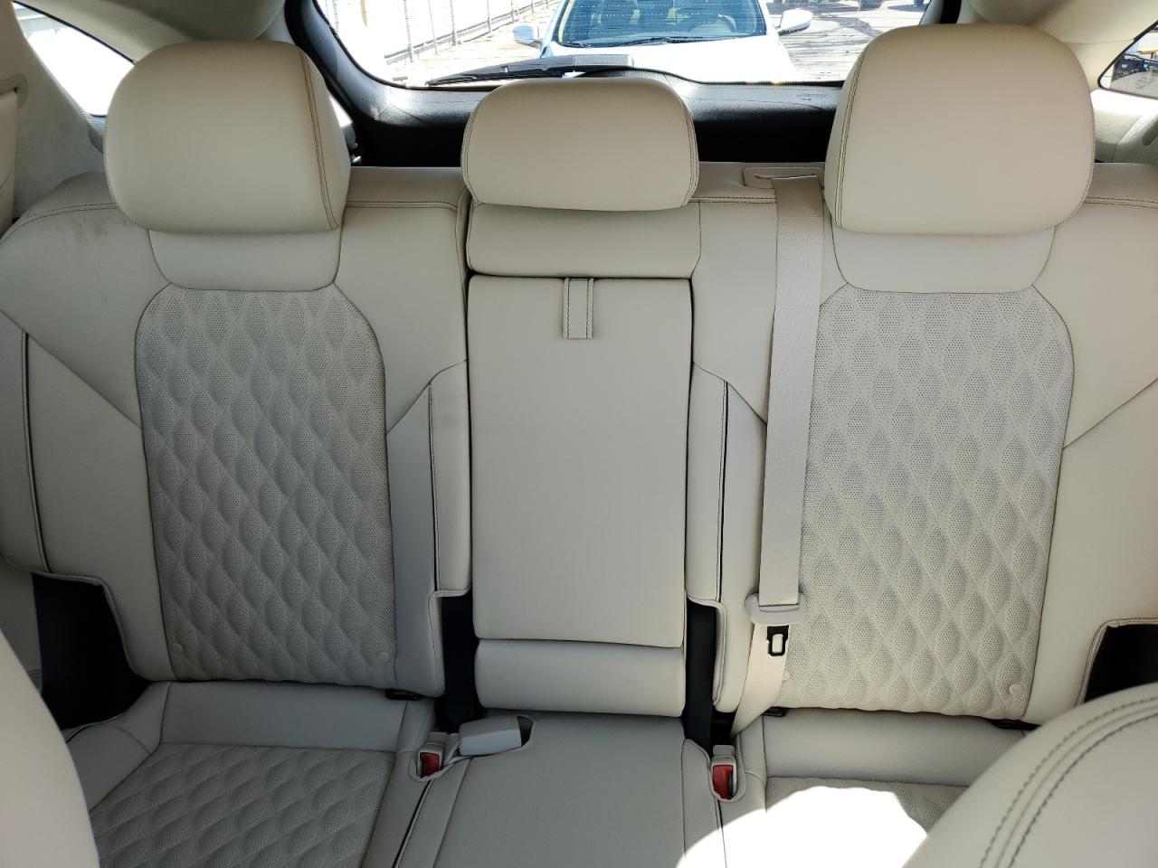 2025 Genesis Gv70 Base VIN: 5NMMCDTCXSH028543 Lot: 64390875