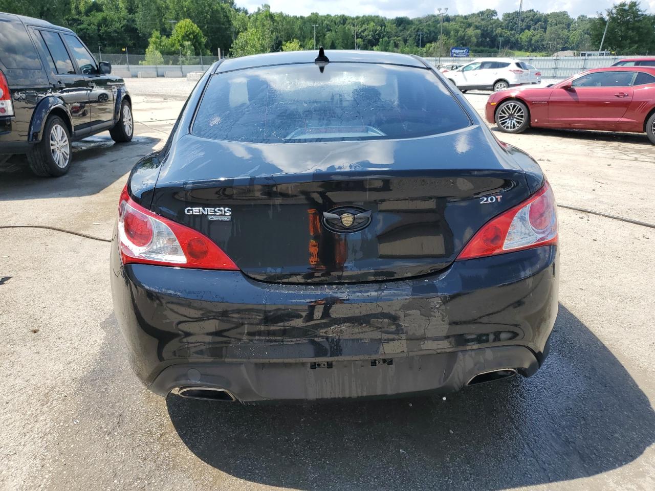 2010 Hyundai Genesis Coupe 2.0T VIN: KMHHT6KD8AU028423 Lot: 64470885