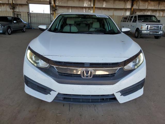 HONDA CIVIC 2018 Белы