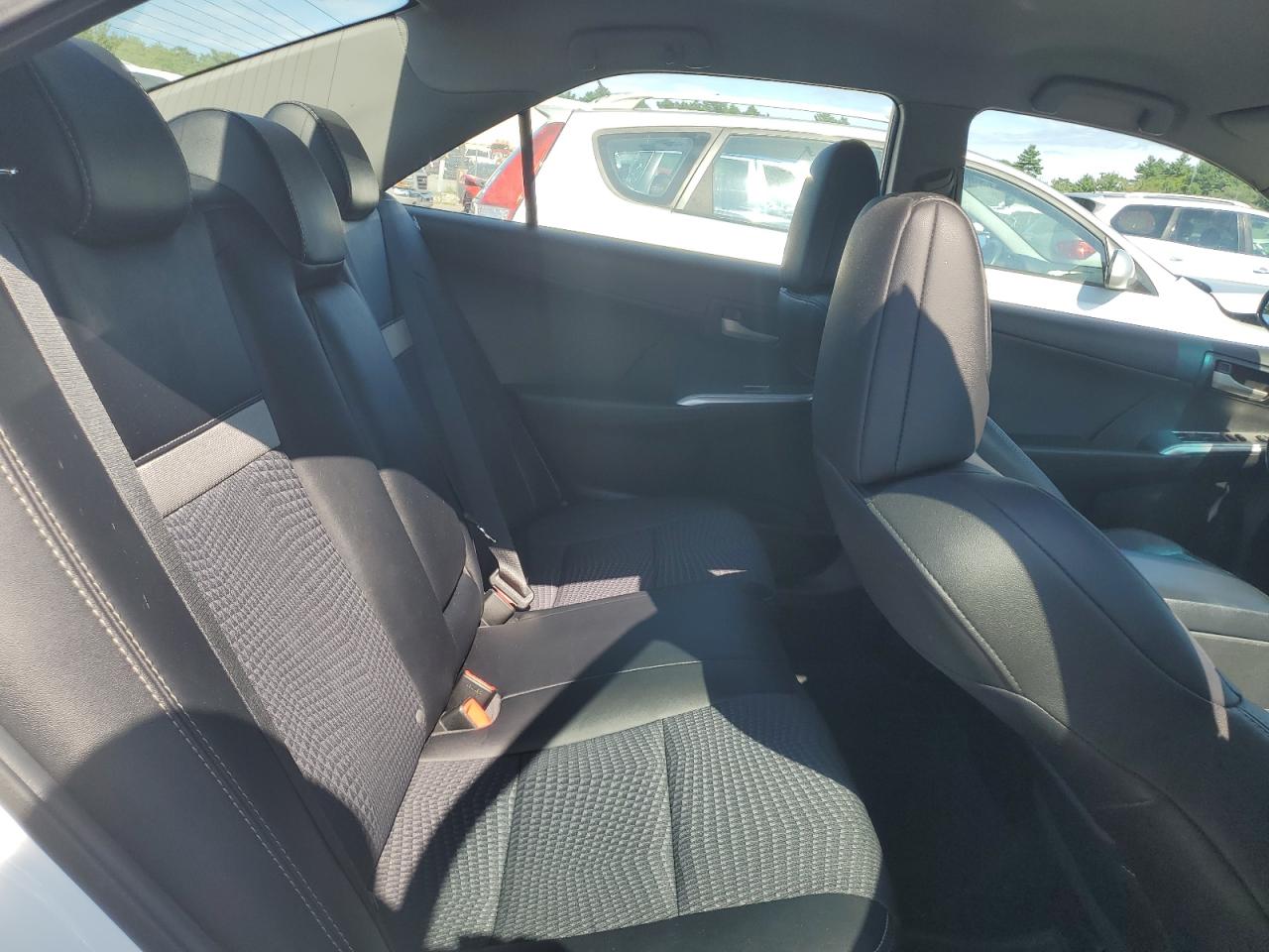 2014 Toyota Camry L VIN: 4T1BF1FKXEU826873 Lot: 62874595