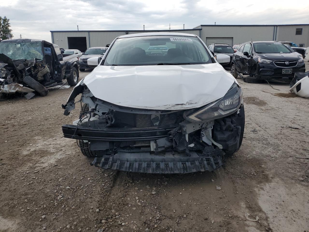 3n1ab7ap6jy327581 3N1AB7AP6JY327581 2018 Nissan Sentra S