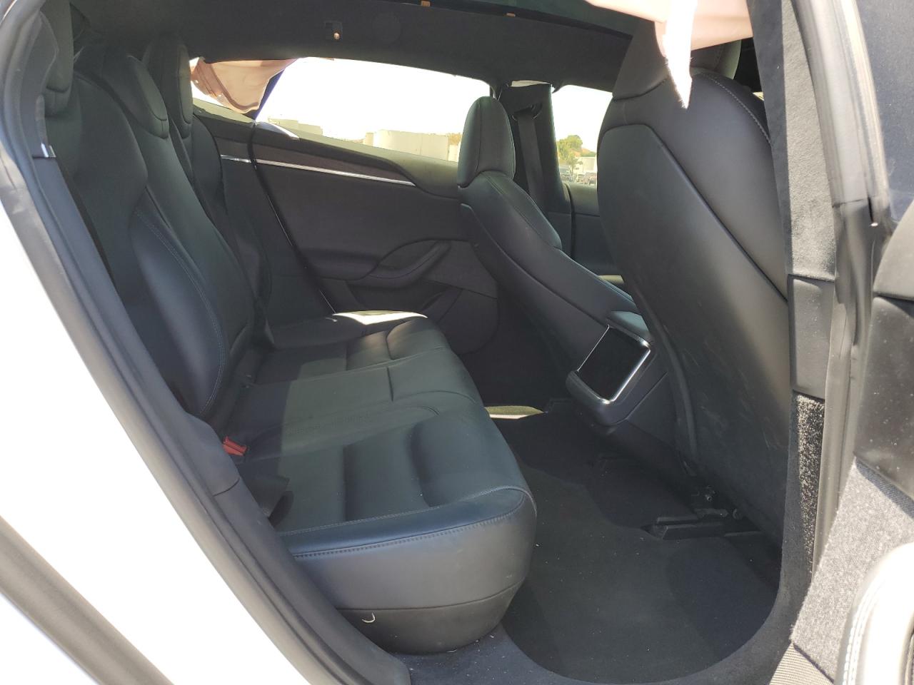 2022 Tesla Model S VIN: 5YJSA1E53NF464652 Lot: 65176375