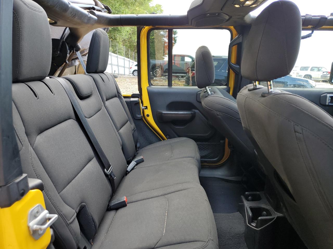 2020 Jeep Wrangler Unlimited Sport VIN: 1C4HJXDN6LW338647 Lot: 64452735