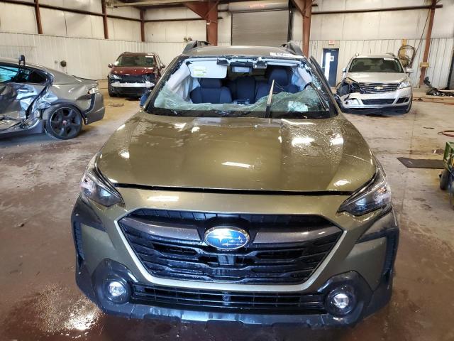  SUBARU OUTBACK 2024 Зеленый