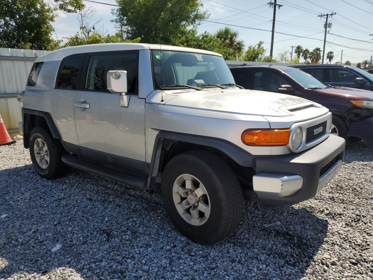JTEBU11F370051147 2007 Toyota Fj Cruiser 2007 Toyota Fj Cruiser VIN: JTEBU11F370051147 Lot: 67062805
