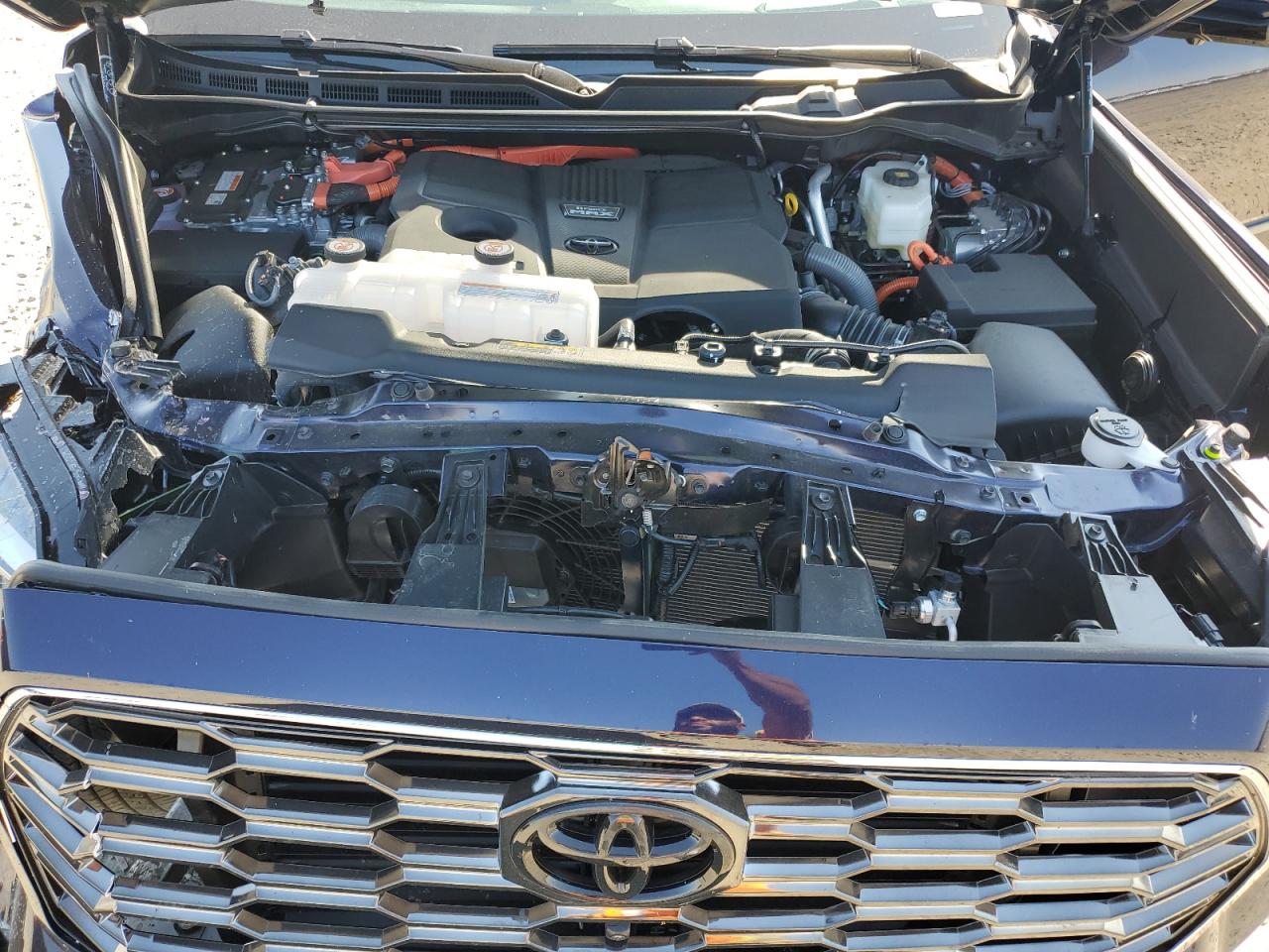 2025 Toyota Sequoia Sr5 VIN: 7SVAAABA2SX064585 Lot: 65288915