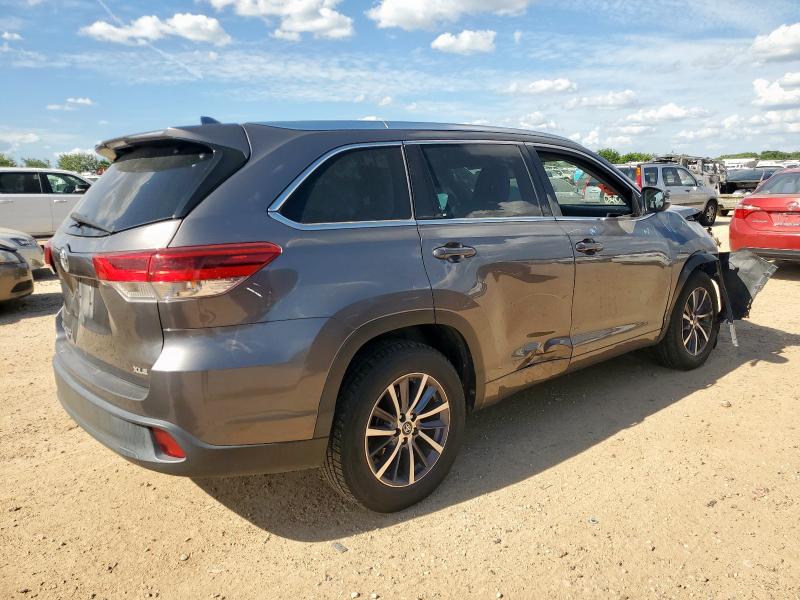  TOYOTA HIGHLANDER 2017 Серый
