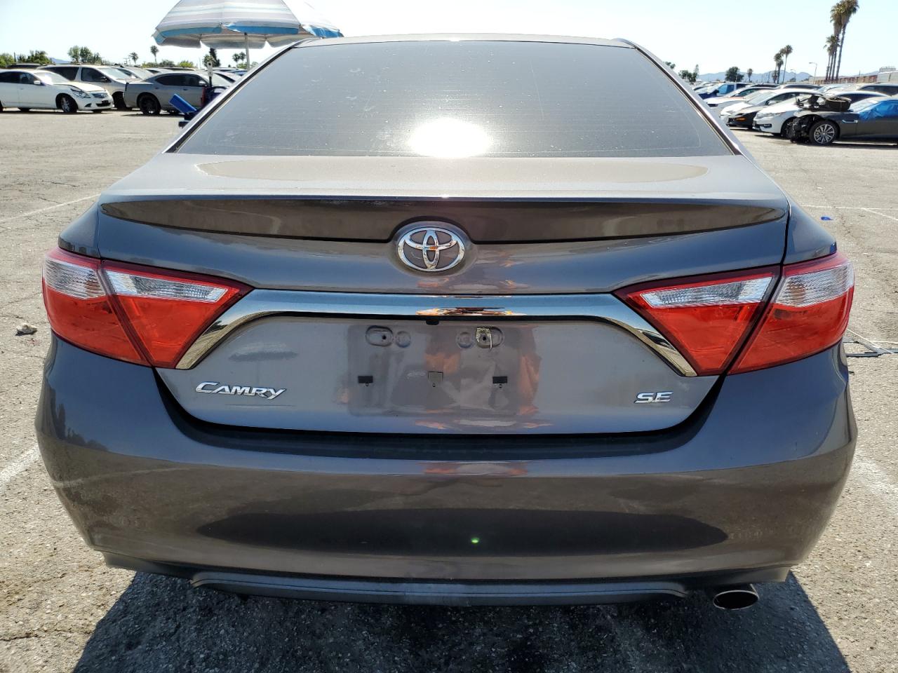 2016 Toyota Camry Le VIN: 4T1BF1FK8GU539101 Lot: 64478955