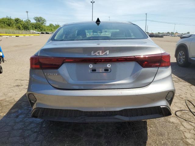  KIA FORTE 2024 Szary