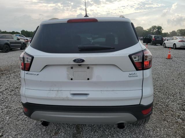  FORD ESCAPE 2018 Biały