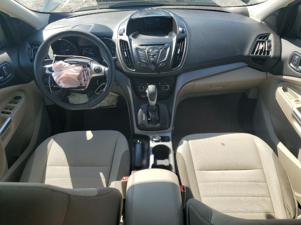 1FMCU0GX9FUB40050 2015 Ford Escape Se