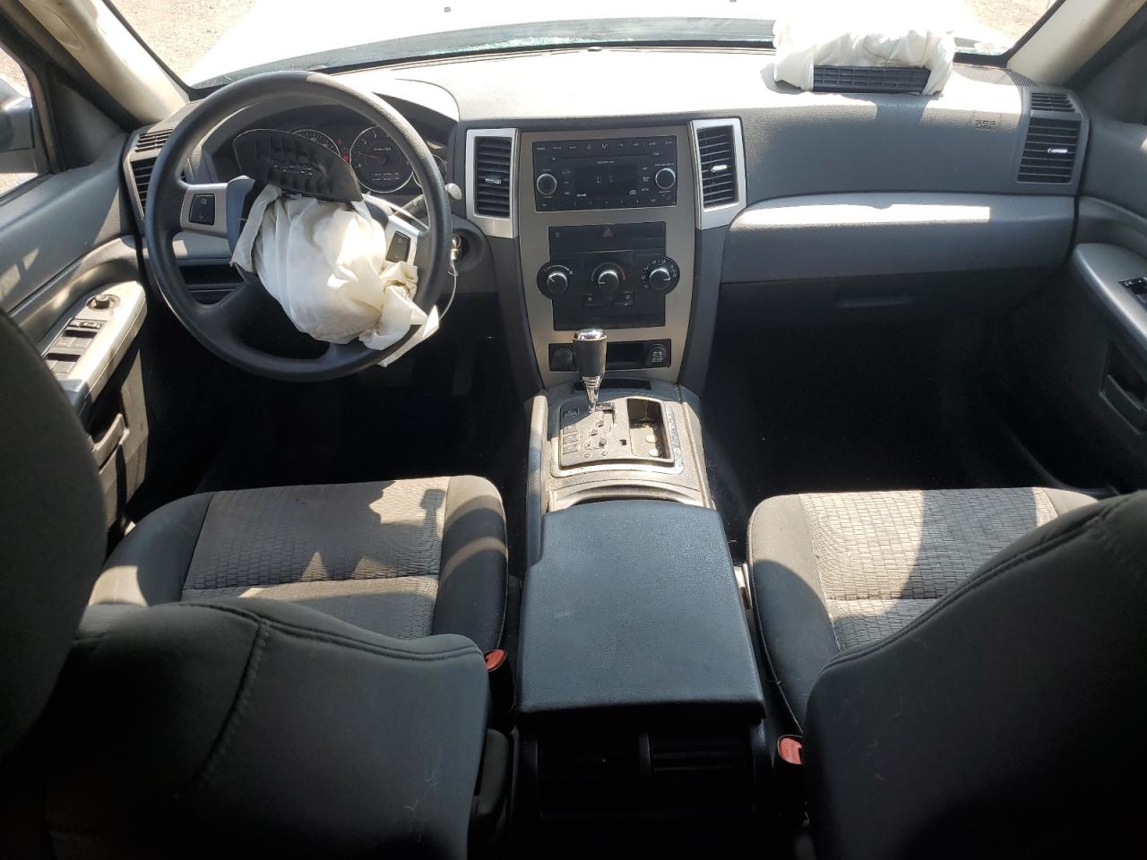 2008 Jeep Grand Cherokee Laredo VIN: 1J8GR48K58C240746 Lot: 64084745