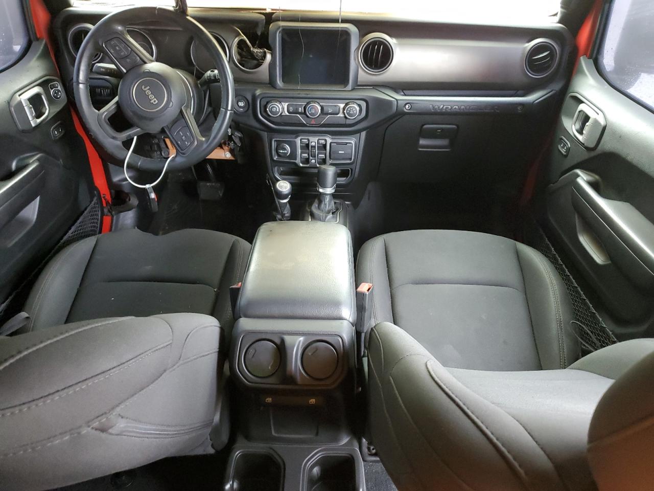 2019 Jeep Wrangler Unlimited Sport VIN: 1C4HJXDN8KW590365 Lot: 63758985