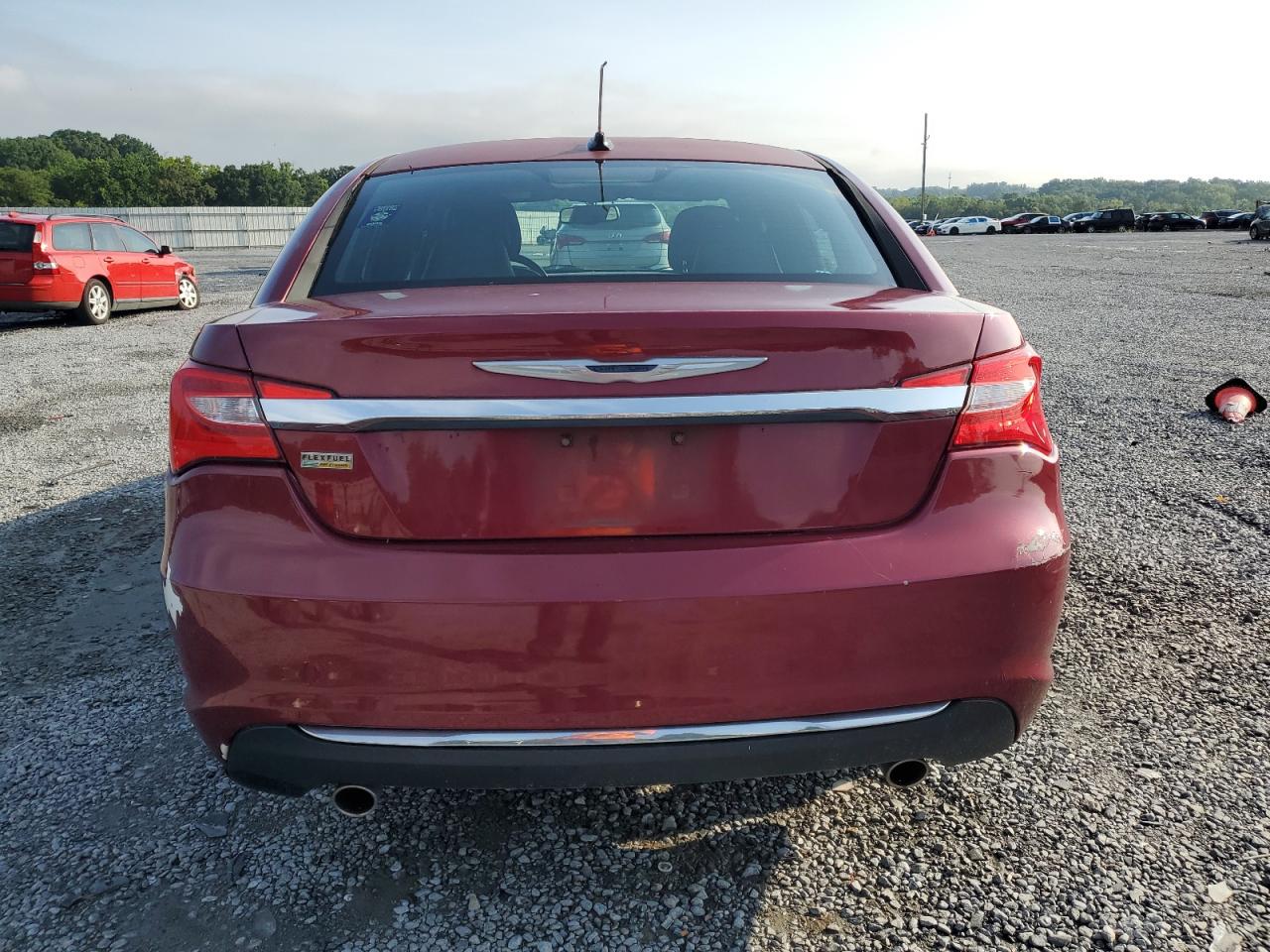 2013 Chrysler 200 Limited VIN: 1C3CCBCG4DN573358 Lot: 64753115