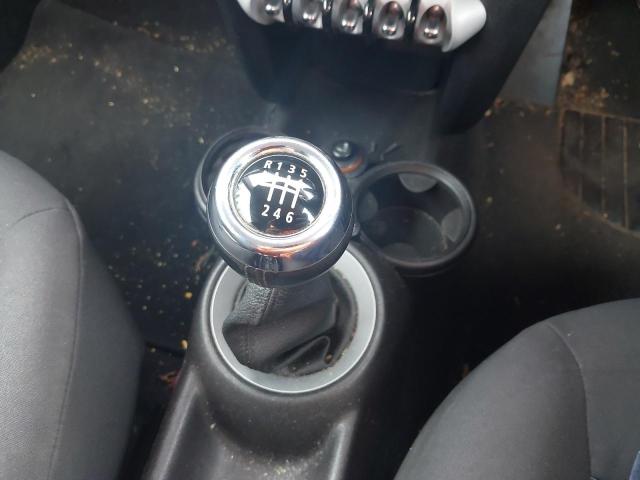 2009 MINI ONE