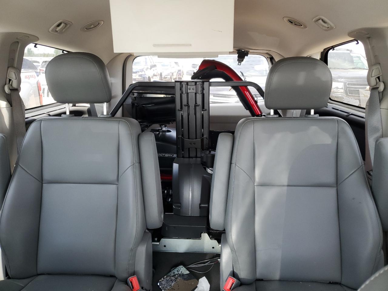 2013 Volkswagen Routan Se VIN: 2C4RVABG8DR725107 Lot: 63324995