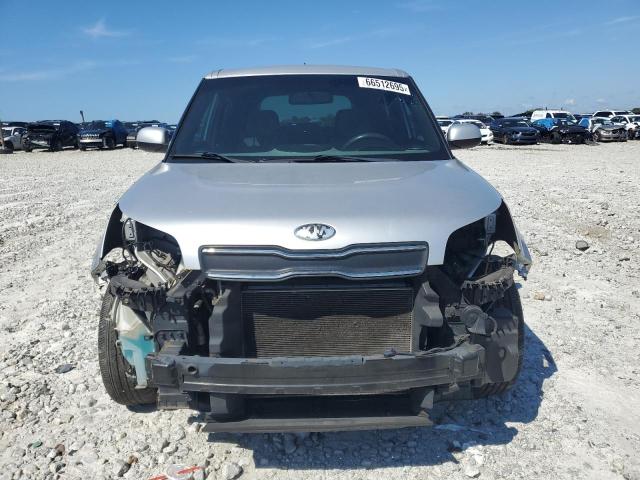  KIA SOUL 2017 Серебристый