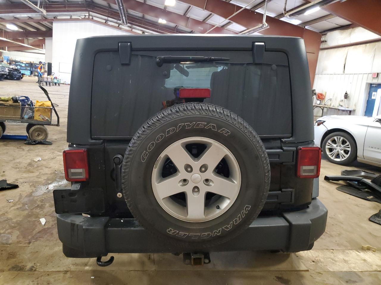 2013 Jeep Wrangler Unlimited Sport VIN: 1C4BJWDG4DL637025 Lot: 63855675