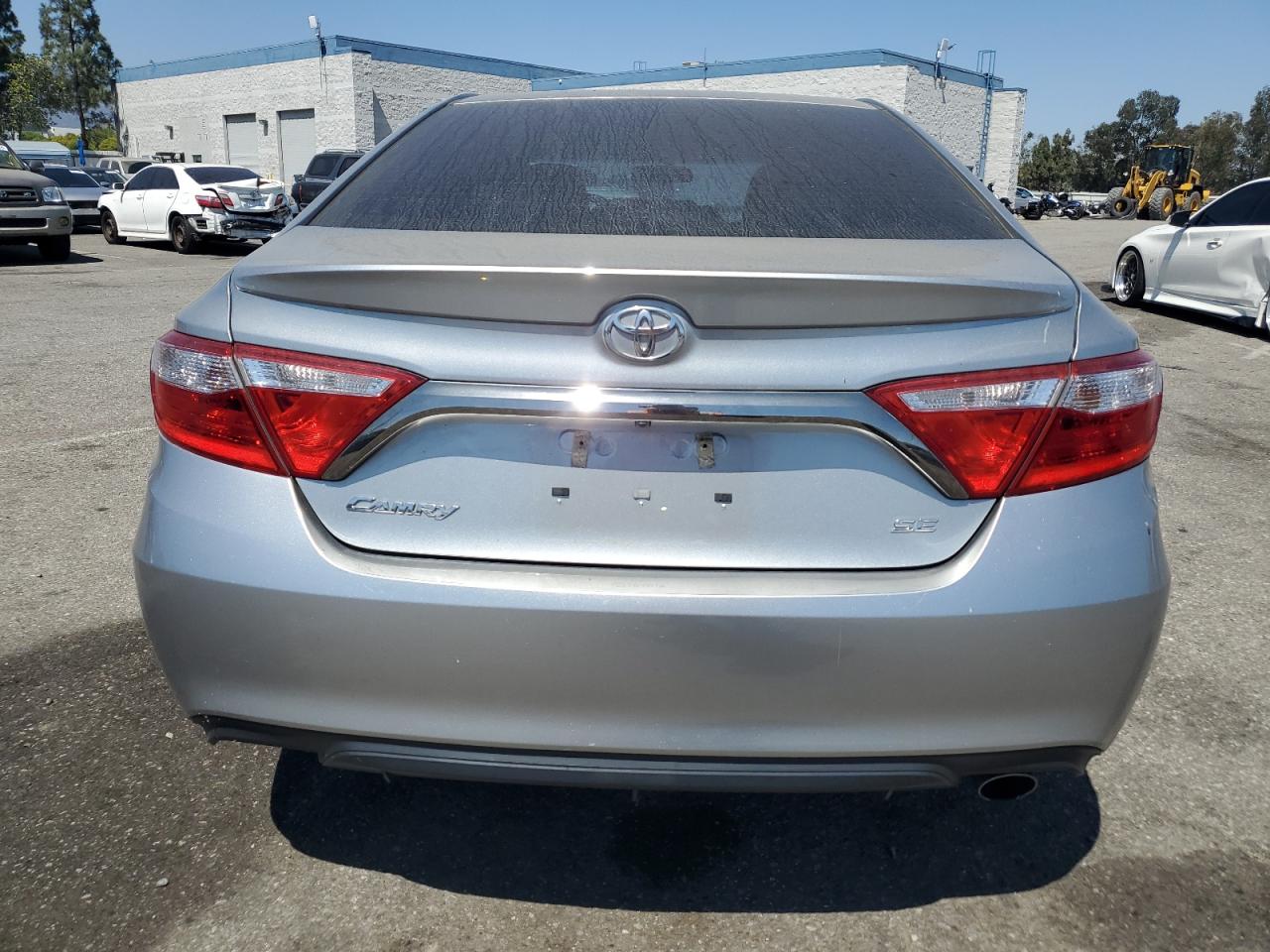 2015 Toyota Camry Le VIN: 4T1BF1FK7FU924292 Lot: 66107345