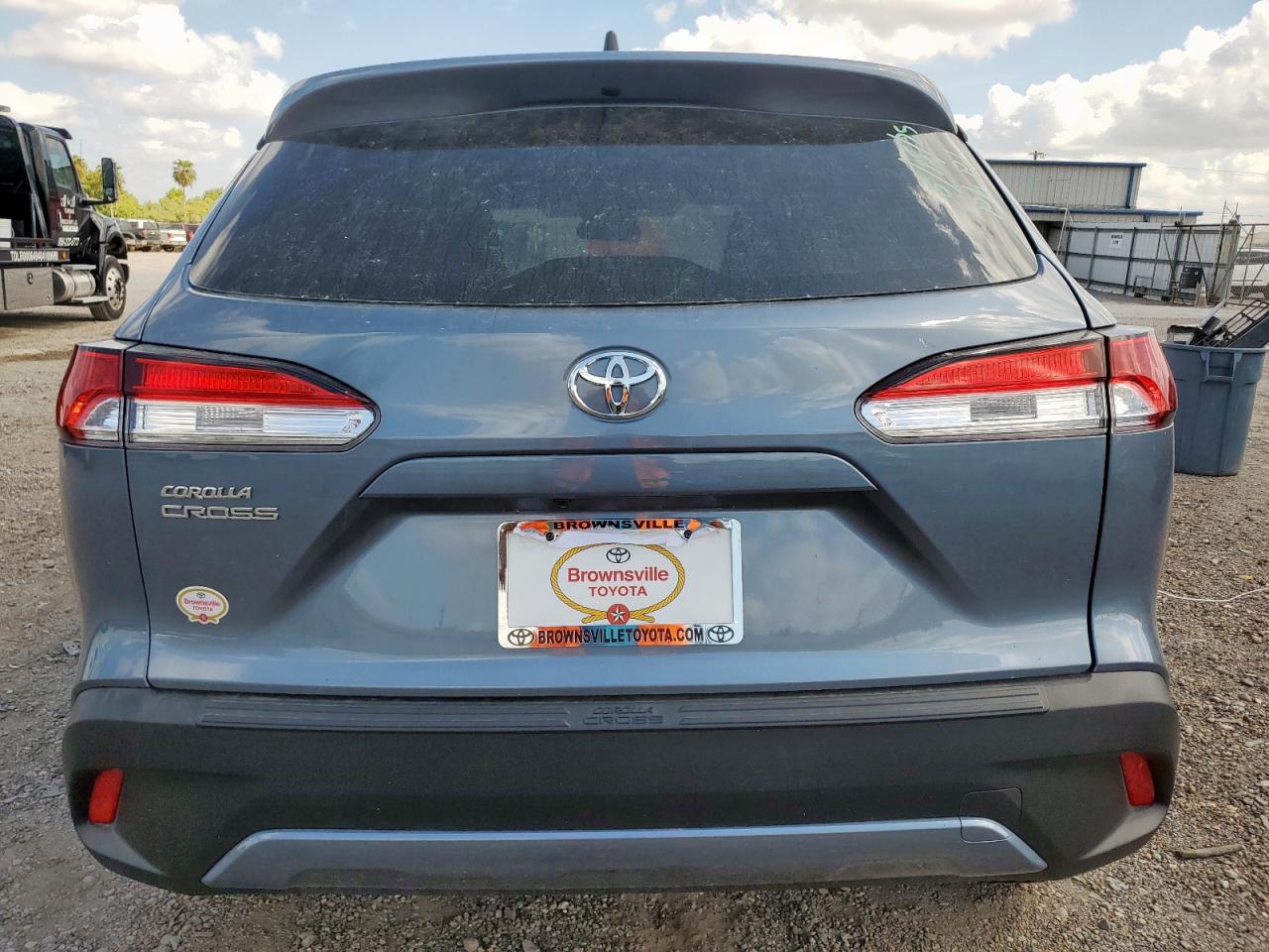 2025 Toyota Corolla Cross L VIN: 7MUAAAAG8SV135493 Lot: 65810635