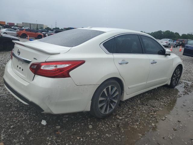  NISSAN ALTIMA 2016 White