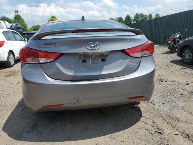  HYUNDAI ELANTRA 2013 Серый