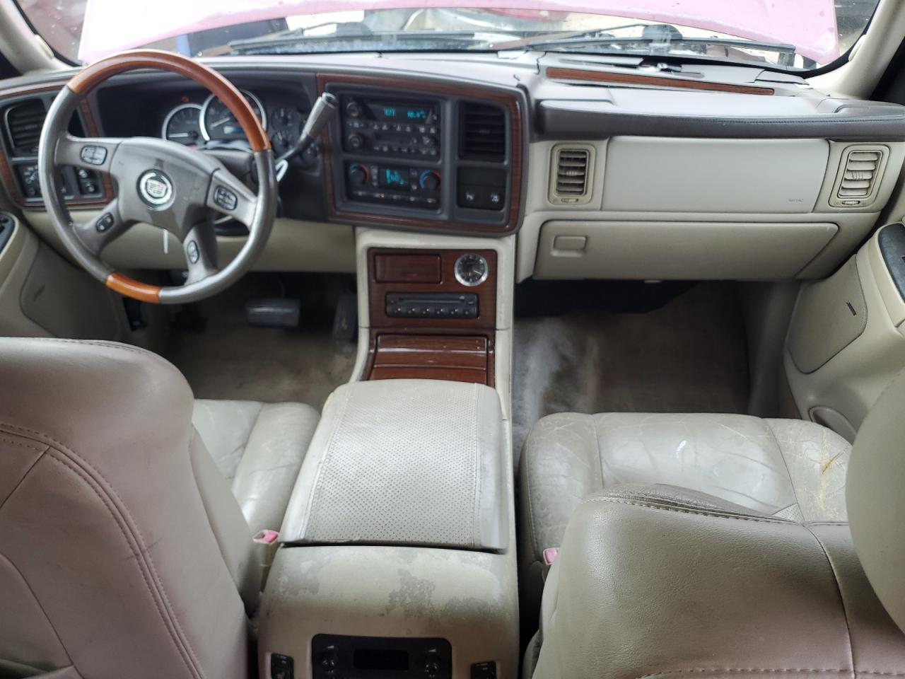 2004 Cadillac Escalade Luxury VIN: 1GYEK63N74R269327 Lot: 63287455