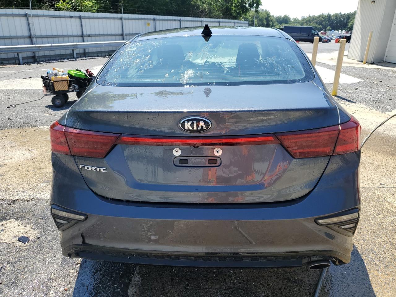 3KPF24AD9ME334313 2021 Kia Forte Fe
