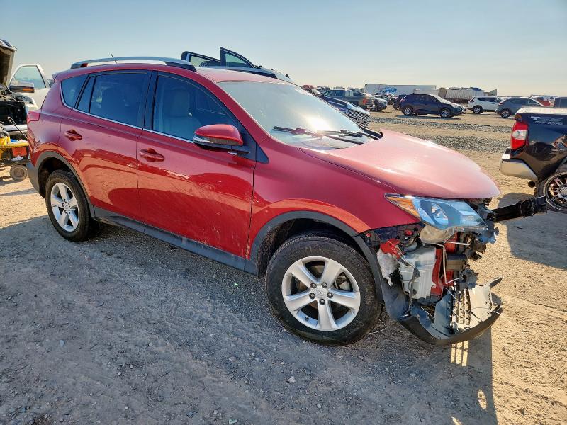 Parquets TOYOTA RAV4 2013 Red