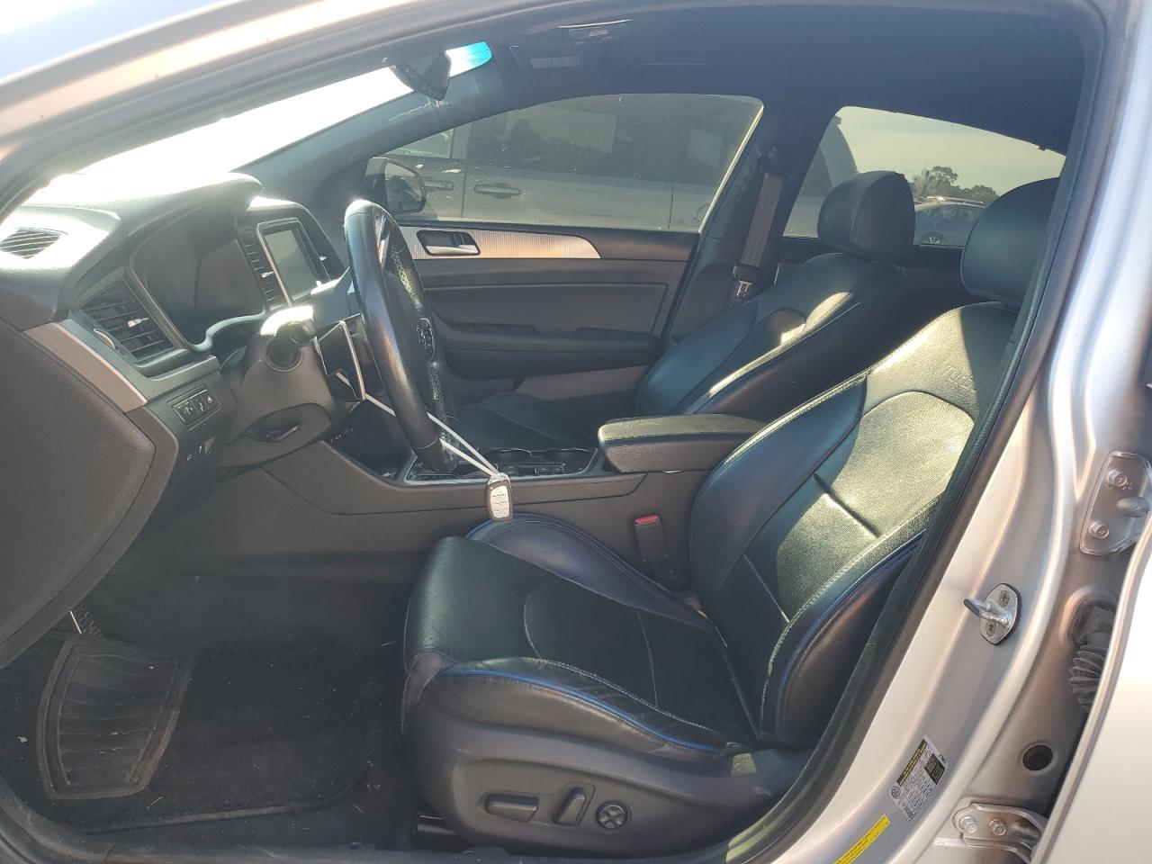 2018 Hyundai Sonata Sport VIN: 5NPE34AB1JH678913 Lot: 63077815